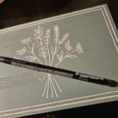 Avon Glimmersticks Eyeliner-Emerald