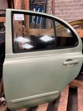 Porte arrière et accessoires Nissan MICRA