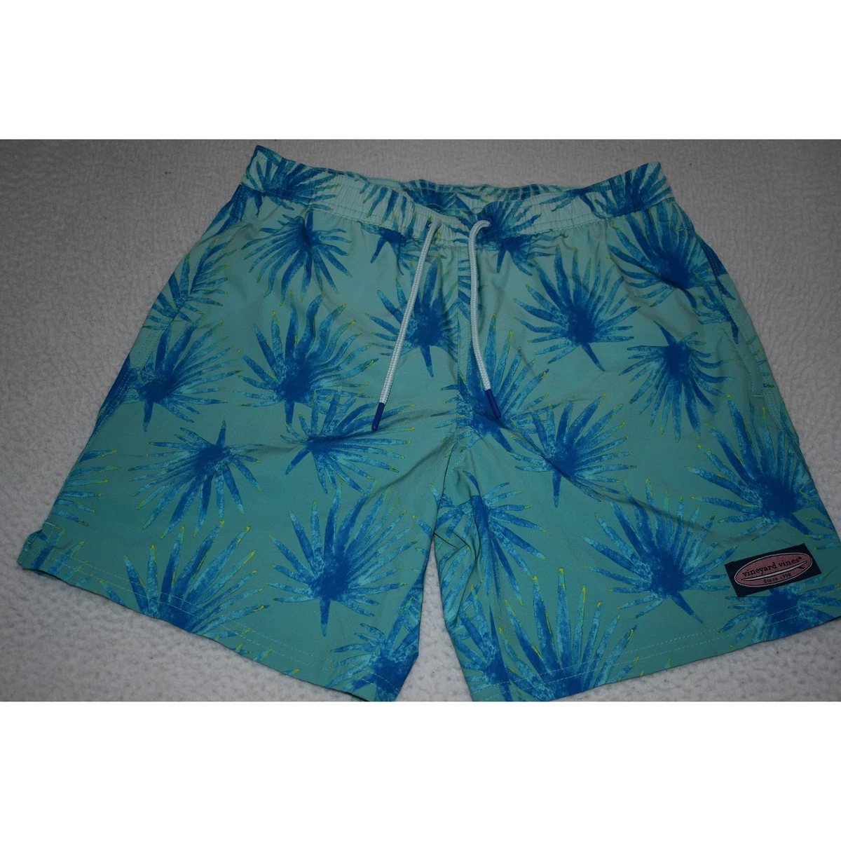 Vineyard Vines vintage pour hommes, entrejambe court de 9