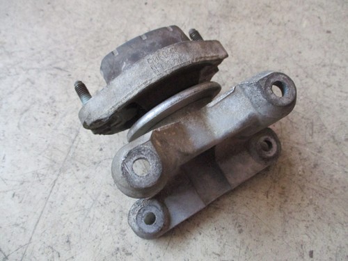 Getriebehalter Audi A4 B6 B7 VW Passat 3BG Halter Getriebelager 8E0399115F