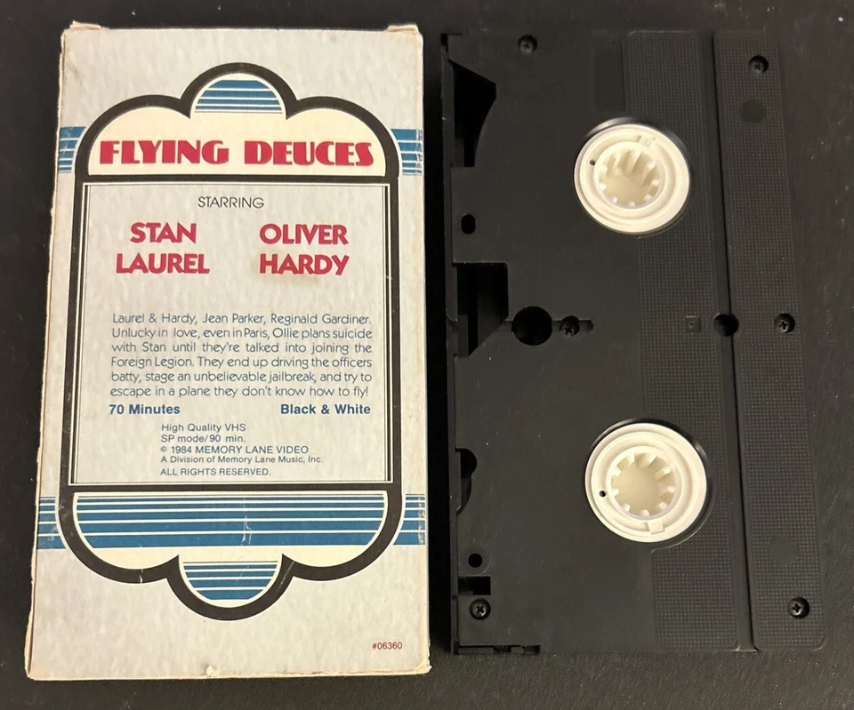 Flying Deuces Laurel & Hardy VHS Tape Comedy Jean Parker Reginald Gardiner 1984 Foto 2 de 4
