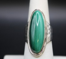 Sterling Silver Malachite Ring Green Stone Hammered Design Size 7 Cabochon Oval