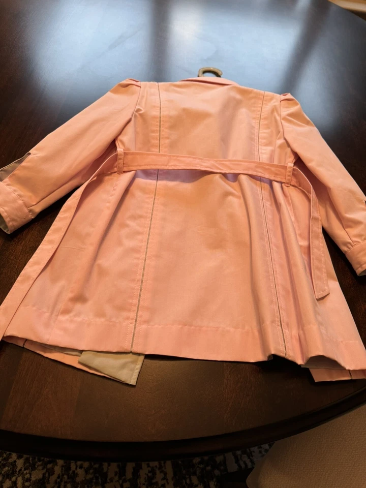 Pink Coat Size 5 Girls No brand, well made, pageant - Image 3 of 4