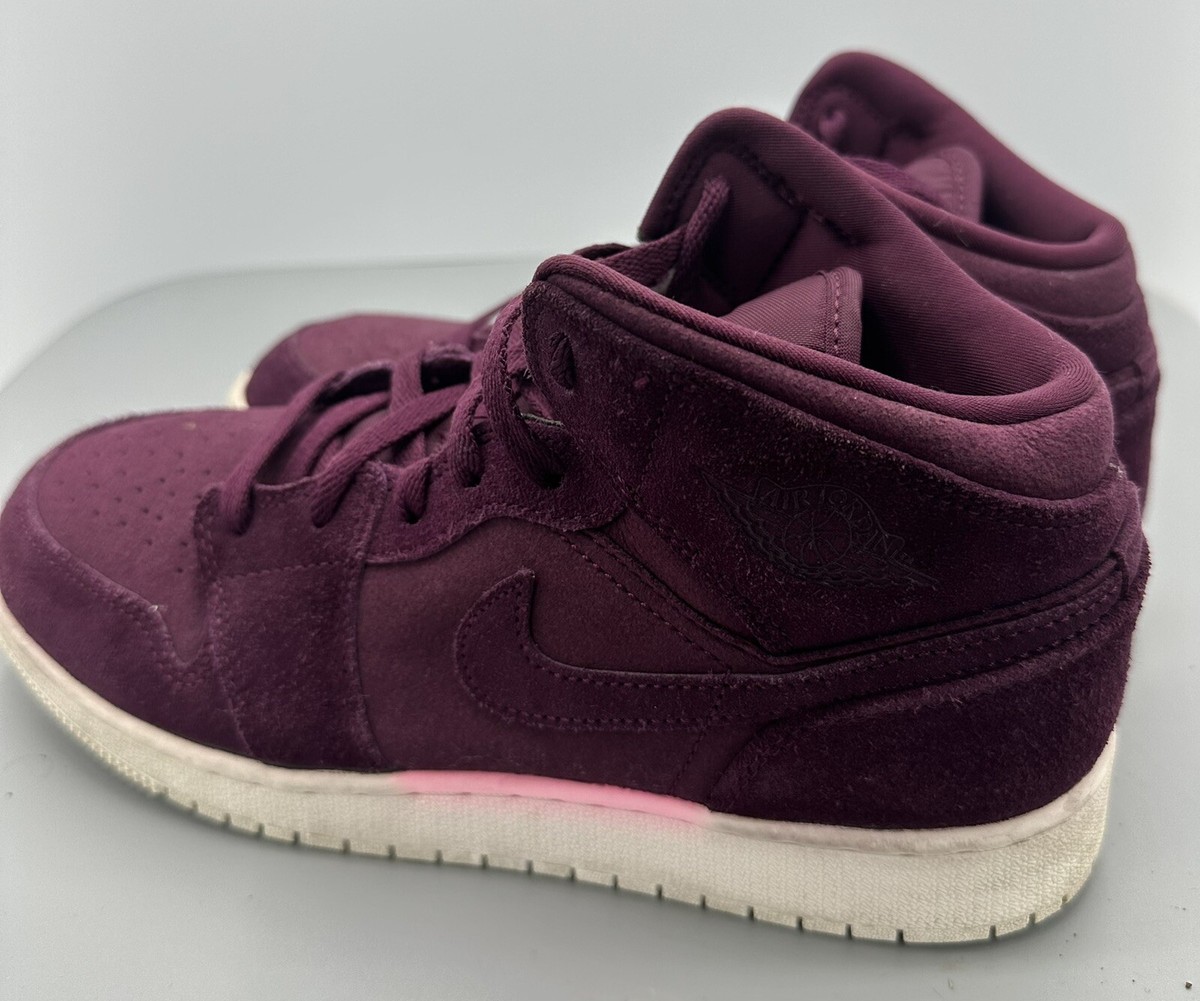 Nike Air Jordan Retro 1 Mid GS 554725-625 Bordeaux Sail Sz Nike Air Jordan Retro 1 Mid GS 554725-625 Bordeaux Sail Sz
