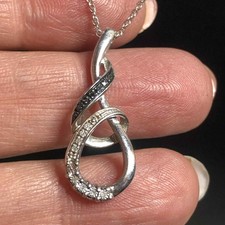 7634 VNTG Sterling signed xl 925 black diamond Swirled Pendant Necklace 18" 3.3g