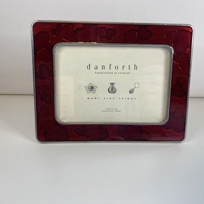 Danforth Pewterers 5 x 3 1/2 Picture Frame Red Enamel Heart Design Valentines