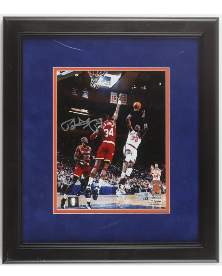 Patrick Ewing Autographed Signed New York Knicks Framed 8x10 Photo Fanatics COA 