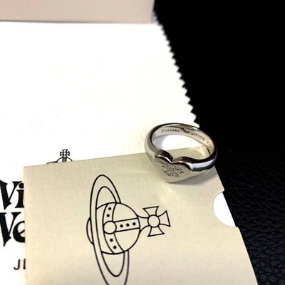 アクセサリー Vivienne Westwood Logo Silver Ring Vivienne Westwood Ring Size 6.5-7 Heart Signet Silver Logo w