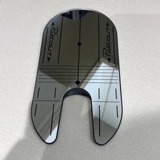 PUTT OUT COMPACT MIRROR - Excellent Condition