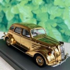 Toyota AA Sedan Diecast 1936 Gold 1/43 Kyosho Display Case Model 15+
