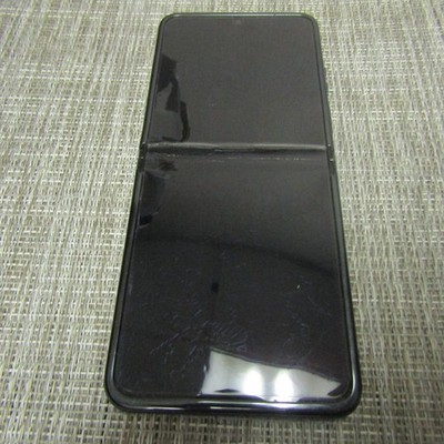 MOTOROLA RAZR 40 (UNKNOWN CARRIER) UNKNOWN ESN, UNTESTED, PLEASE READ!! 64928