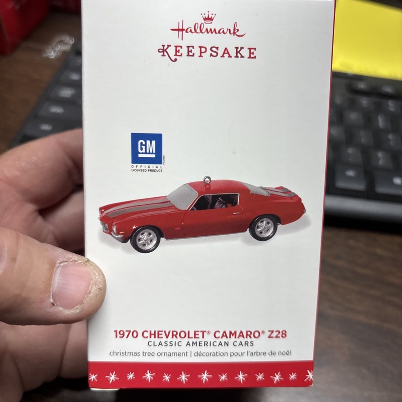 Hallmark Keepsake 1970 Chevy Camaro Z28 Ornament New