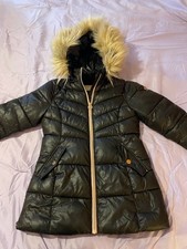 Michael Kors girls black winter coat w/Faux fur hood 10/12.Used. Great condition