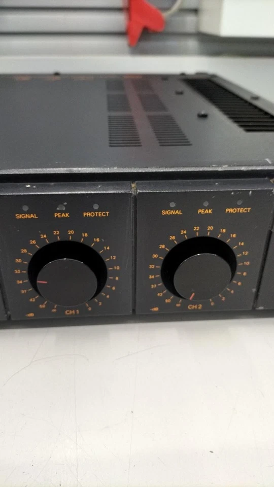 TOA P75D Stereo Power Amplifier 75W per Channel Rackmount Vintage Audio Amp - Image 3 of 4