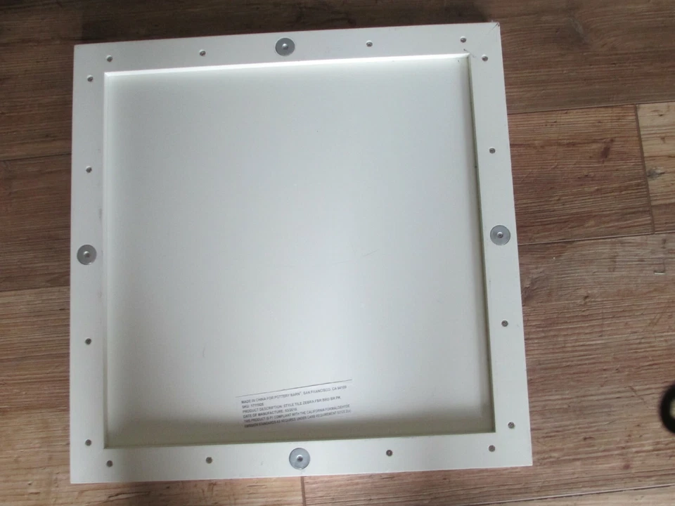 Pin Board Pottery Barn Teen Memory Flowers 16" Square - Image 2 of 3