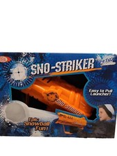 Ideal Sno Striker Kids Snowball Launcher Outdoor Snow Activity NEW