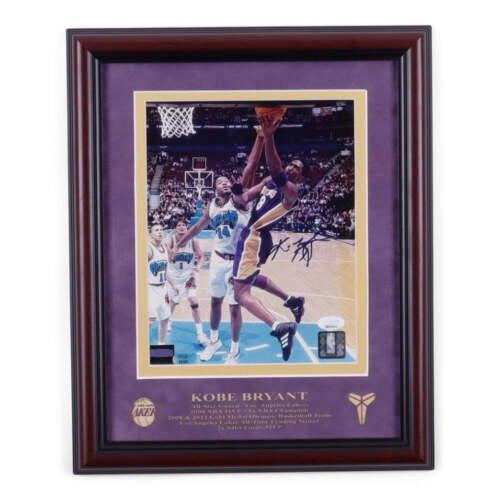 Kobe Bryant Signed Lakers 13x16 Custom Framed Photo Display (JSA COA & Hollywood - Picture 1 of 1