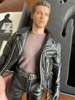 Hot Toys DX10 DX 10 T800 T 800 Terminator 2 Judgement Day Arnold