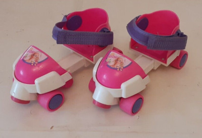 Sammlerstück ''Barbie'' Rollschuhe Fischer Price 72873 1996