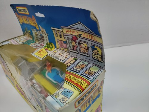 Matchbox Connectables Crazy Limo’s CN 340 1991 Cat In Booth & Lady In Pool NEW - Picture 11 of 15