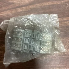 Dayton 5X853E Square Type Socket 11 Pin Screw Terminals