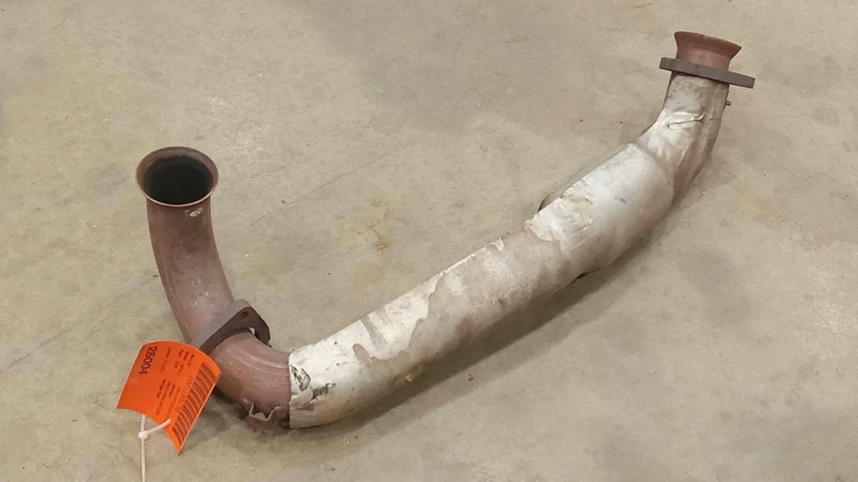 Tubo cruzado de escape del motor Chevy Impala 2006-2009 5,3 L SS OEM 12569055 Foto 4 de 4