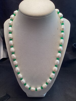 Handmade Sterling White Cultured Freshwater Pearl & Green Jade Necklace (E)