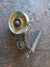Craftsman LT 3000 917.276814 drivebelt idler bracket / pulleys 532154407 C3