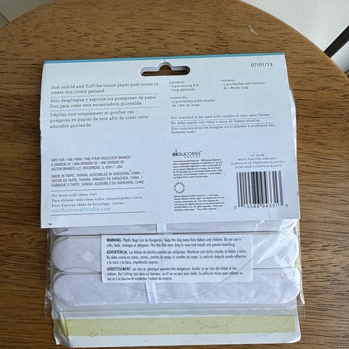 NEW Martha Stewart Celebrate Tissue Paper Pom - Poms Garland 6 ft White - Picture 2 of 2