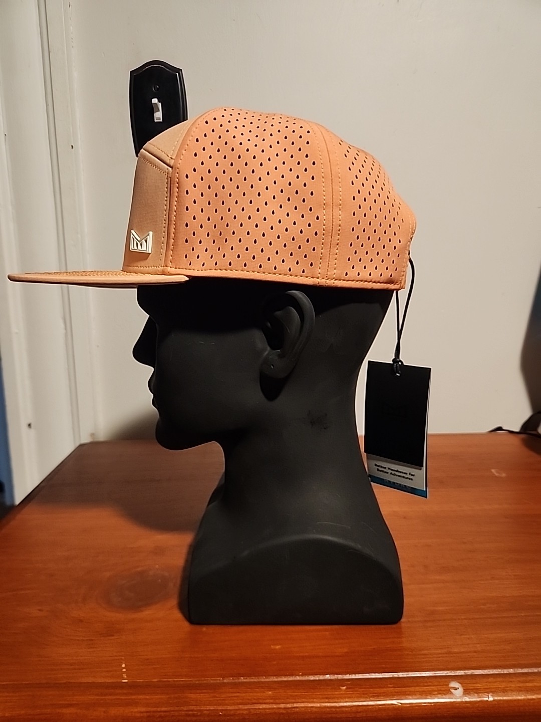 Melin Snapback Hydro Trenches Cantaloupe Classic 58cm BNWT