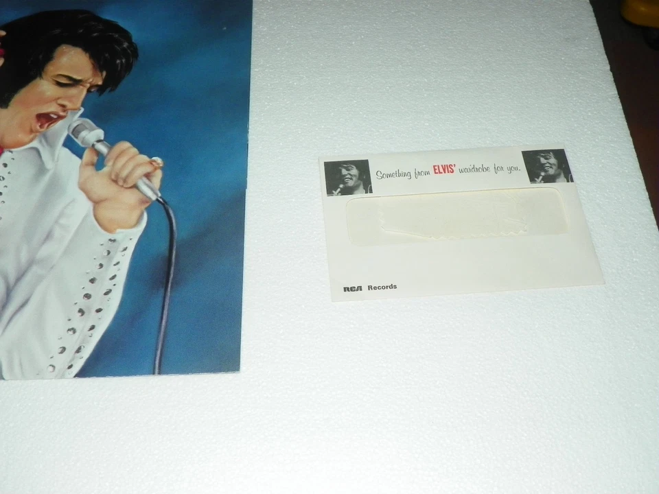 Elvis~The Other Sides* Worldwide Gold Award Hits Vol. 2* Box Set (Mono) LPM 6402 - Image 3 of 4