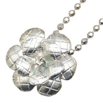 CHANEL Quilted Camellia Flower Necklace 16 CHANEL Quilted Camellia Flower Necklace 16