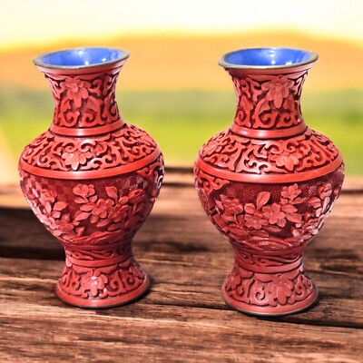  Chinese Cinnabar Pair Of 2 Bud Vase Red Lacquer and Blue Enamel Inside 5in Tall