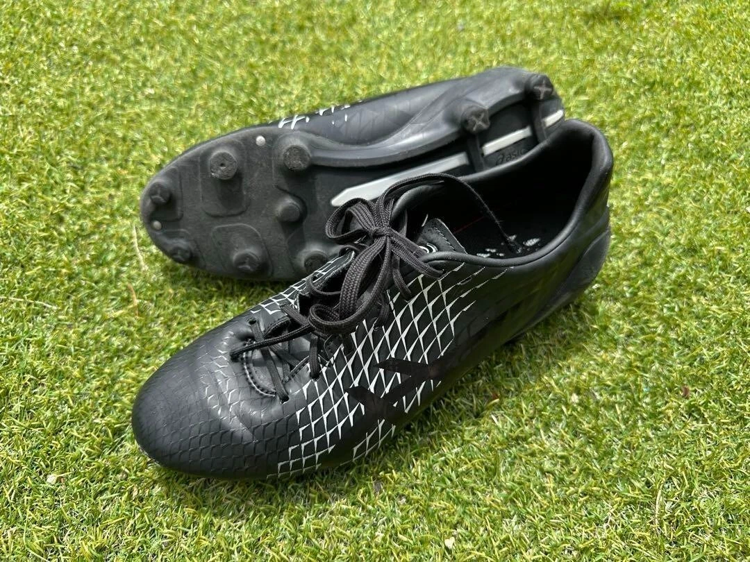 ASICS Menace 4 Black for Sale | Authenticity Guaranteed | eBay