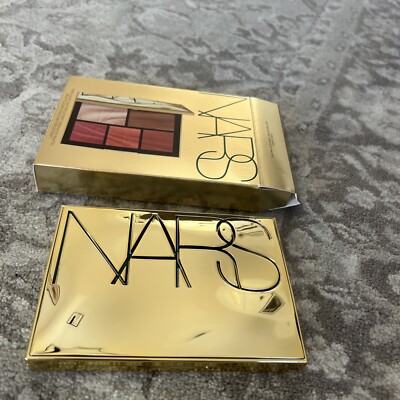 Nars Pure Luxury Light Reflecting Cheek and Eye Palette I -light to medium