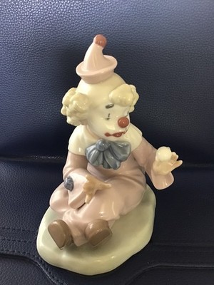 リアドロ NAO NAO-1985 BY LLADRO figurines 