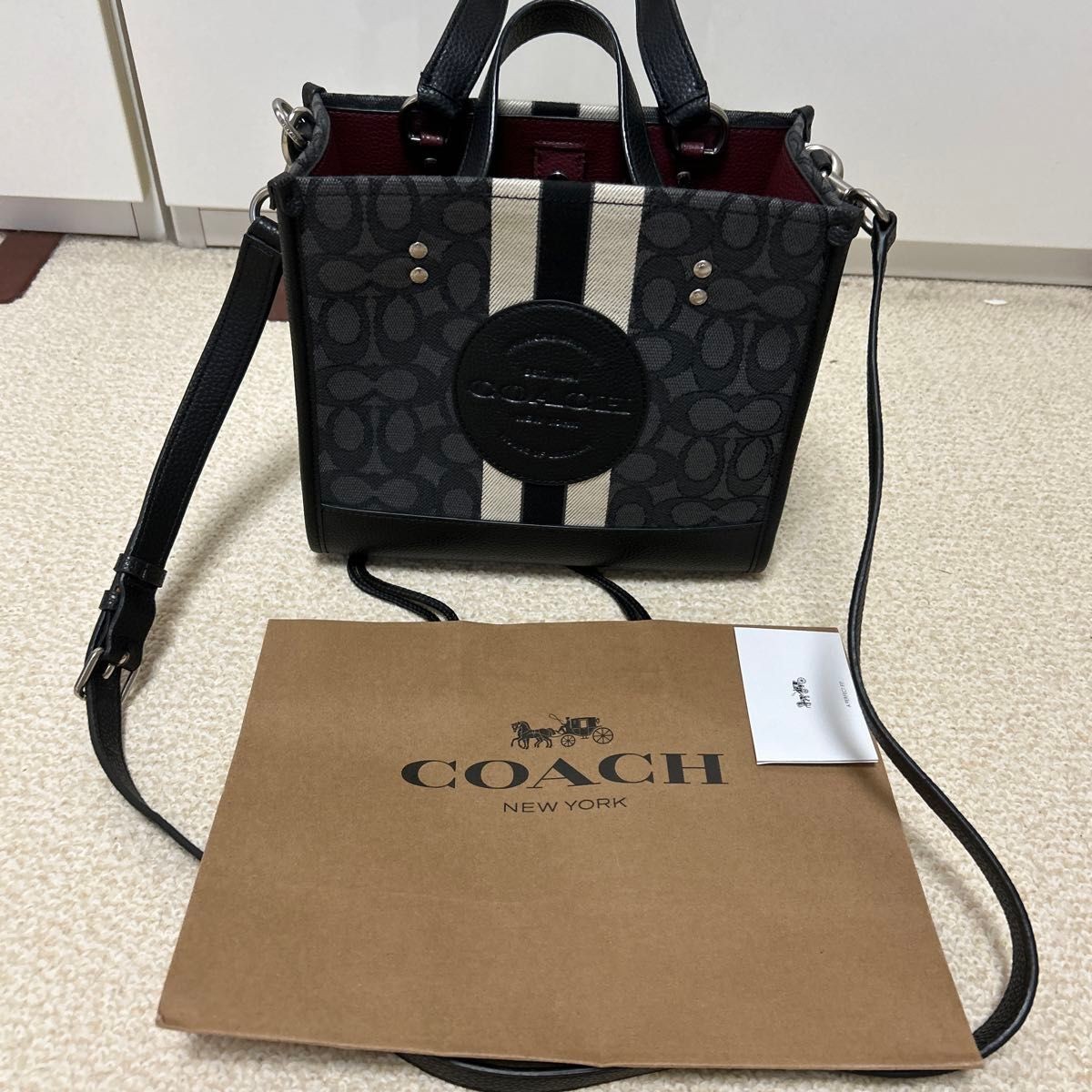 Coach Leather Shoulder Bag for Women Stylish and Functional
