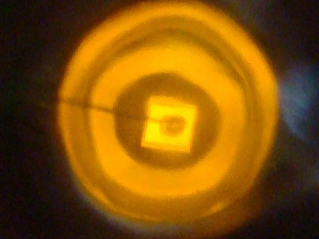 UN Lote 500 LEDES ÁMBAR BRILLANTES HLMP-EL27 sueltos paquete transparente de 5 mm -- NUEVO Y SIN USAR Foto 3 de 4