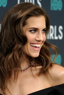 Allison Williams 4 x 6 inch Celebrity Print Collectible Photo 101327