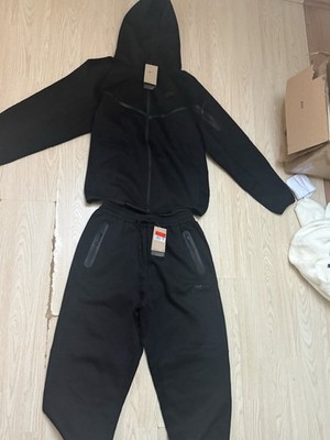 Nike Herren Trainingsanzug 2-teilig Schwarz Gr. M Fleece Kapuze Zip Jacke+Hose