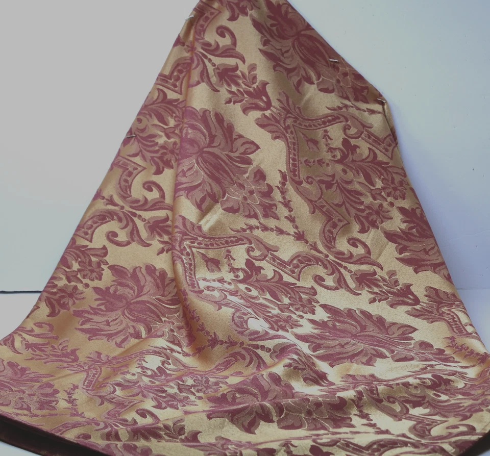 WATERFORD 2004 W-C Designs 68"x84'' Mauve Wine Gold Damask Banbridge Beautiful - Image 2 of 4