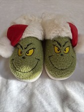 American Eagle Grinch Christmas Santa Scuff Slippers Women  s Size 6  NWT
