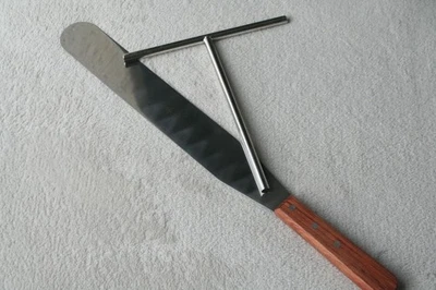 CREPES SET Teigverteiler mit Teigwender 36 cm Edelstahl Crepeswender Wendemesser - Bild 1 von 2