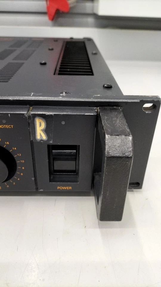 TOA P75D Stereo Power Amplifier 75W per Channel Rackmount Vintage Audio Amp - Image 4 of 4