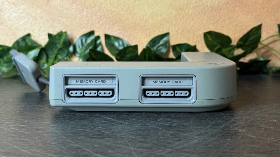 Multitap PS1 - Play Station 1 - Immagine 2 di 4