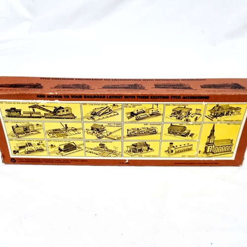 Tyco HO Scale Model Train Box Car Burlington DF CB&Q 19720 40’ Vintage Freight - Picture 15 of 24