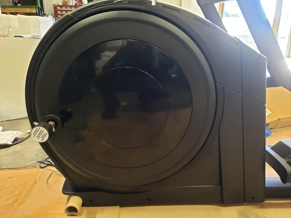 NordicTrack Elliptical Airglide 7i iFit Ready NTEL79823 1 Year Warranty - Image 2 of 4