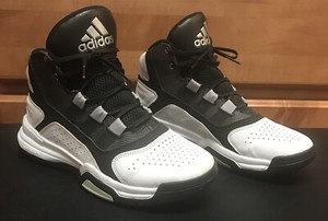 عقلي أندرو هاليداي عمة adidas adiprene 