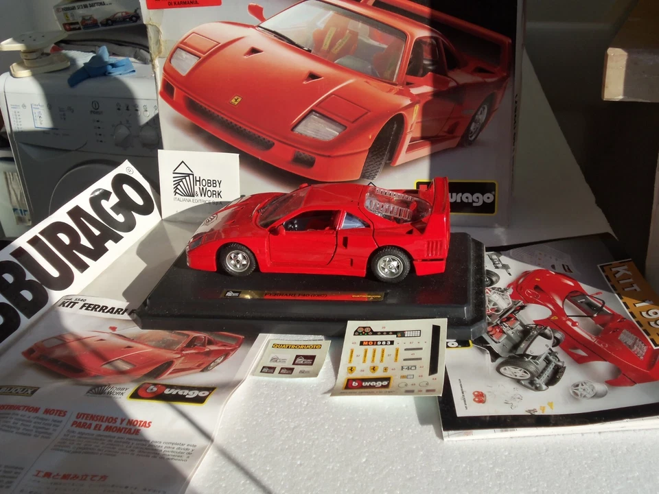 =5540= KIT  -Burago 1-24--FERRARI - F 40 - del 1987- Ed. ne per Hobby-Work  -MB- - Immagine 2 di 4