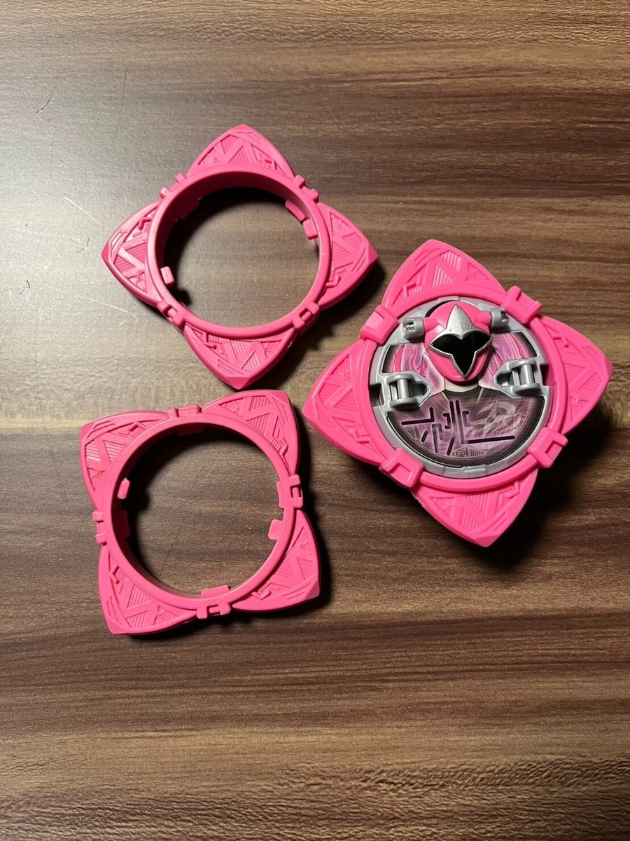 Power Rangers Ninja Steel Ninninger DX Momo Ninger Shuriken Pink